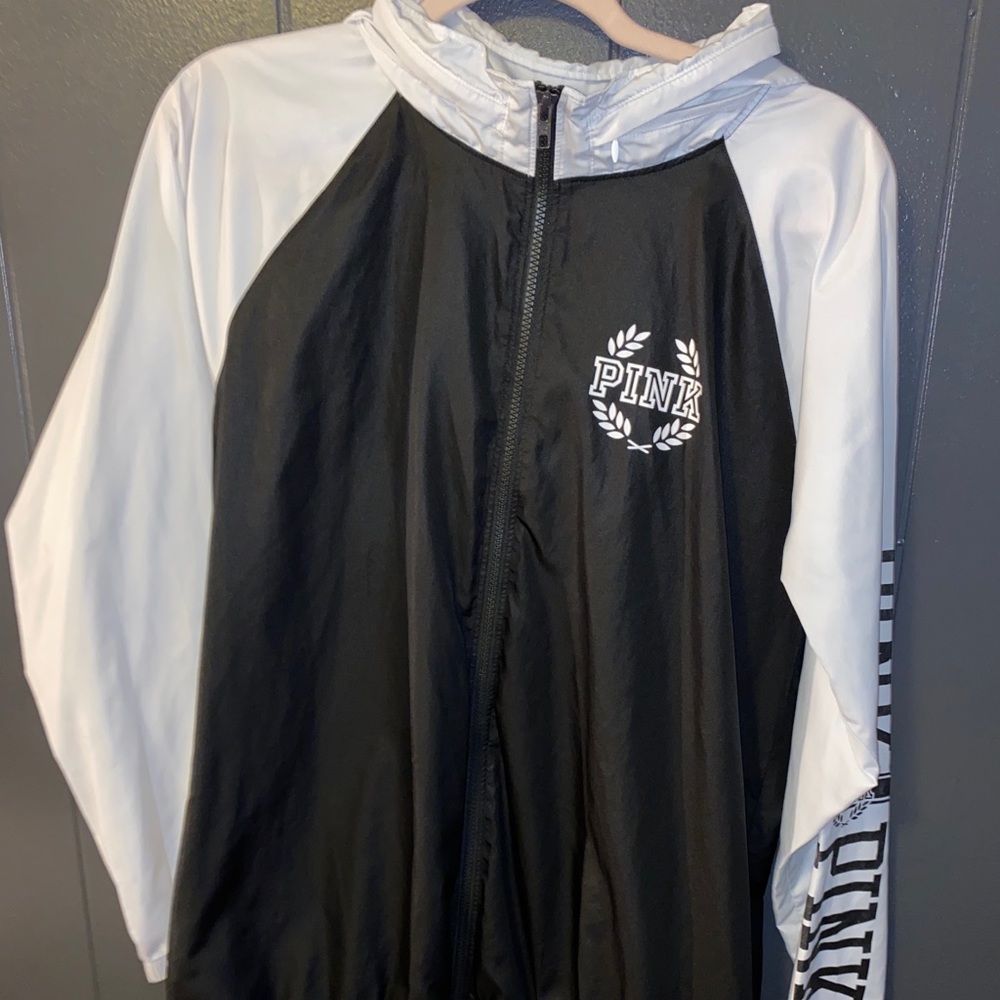 Victoria’s Secret ‘Pink’ Windbreaker. Size M/L